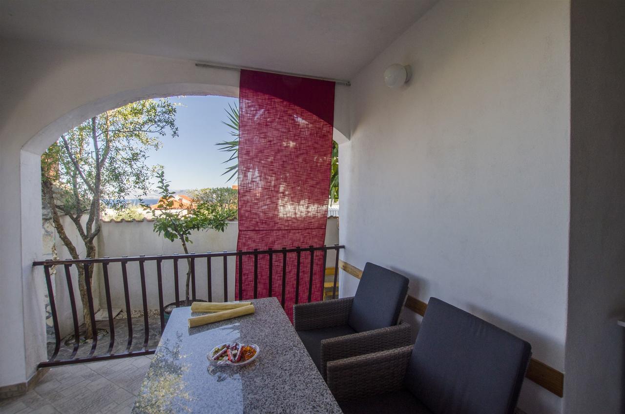 Apartments Denis スペタル エクステリア 写真